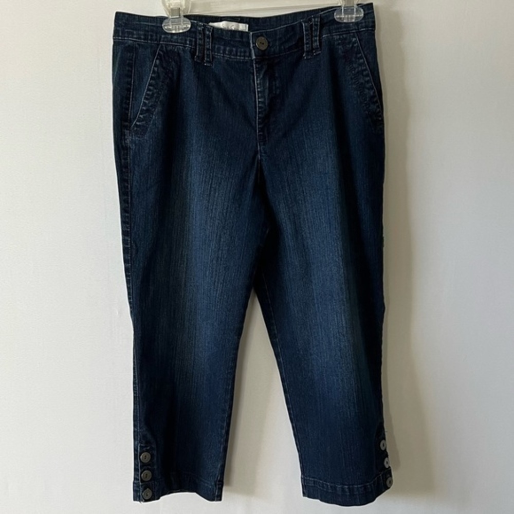 Gloria Vanderbilt, woman’s jeans 3/4 length, size 8